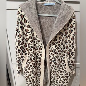 Michelle Nicole | Leopard Print Open Front Sweater | Oversized w/ Pockets|Size M